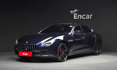 Maserati Quattroporte