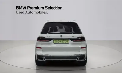 BMW X7