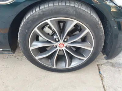Jaguar XFL