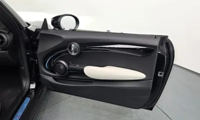 MINI Cooper Convertible