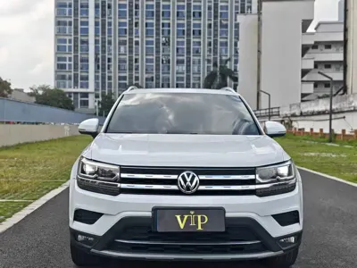 Volkswagen Tharu