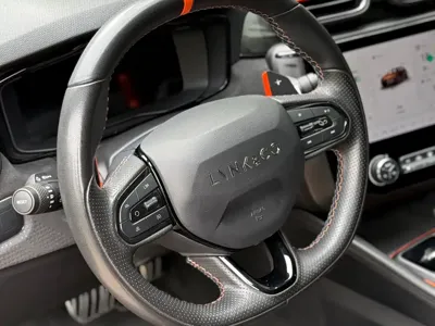Lynk & Co 02 Hatchback
