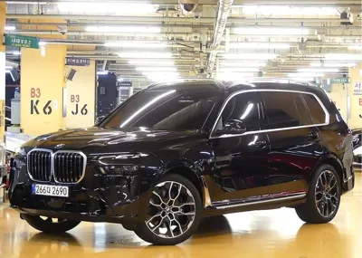 BMW X7