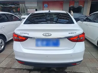 Chery Arrizo 5