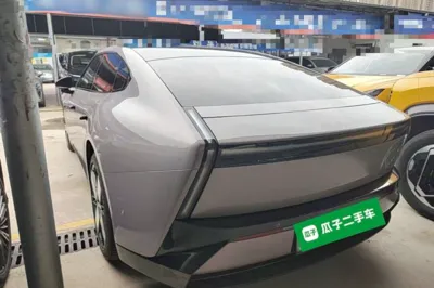Xpeng P7