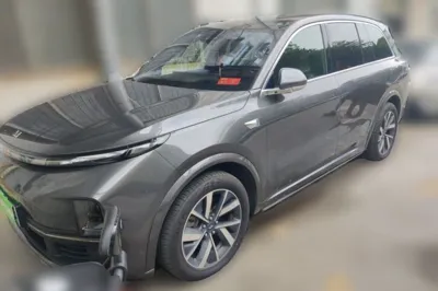 Li Auto L8