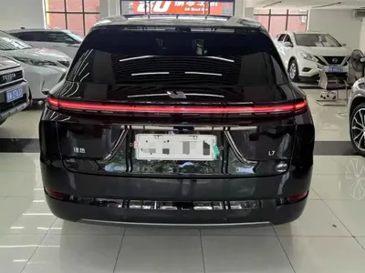 Li Auto Li L7