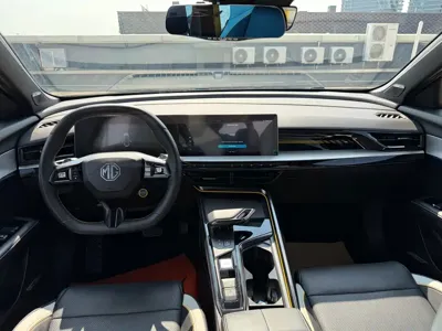 MG MG5 Scorpio