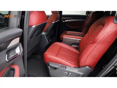 Audi Q6