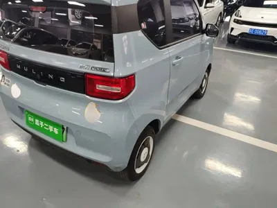 Wuling MINIEV