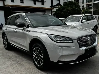 Lincoln Corsair