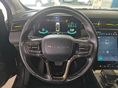 Roewe RX5