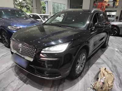 Lincoln Corsair