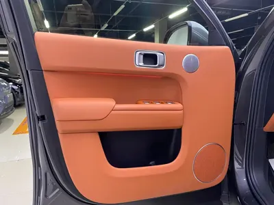 Li Auto Li L8