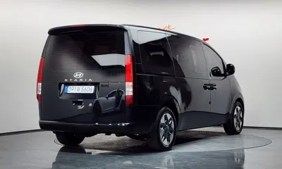 Hyundai Staria