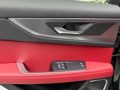 Jaguar XEL