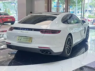 Porsche Panamera Hybrid