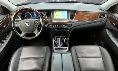 Hyundai Equus
