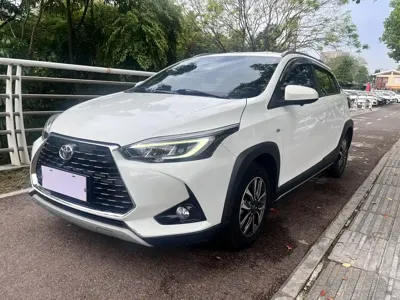 Toyota Yaris L