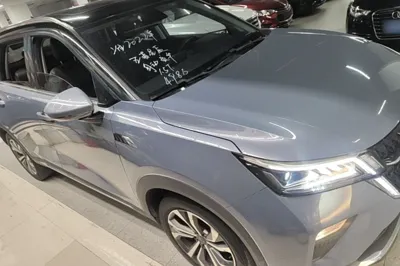 Wuling Asta