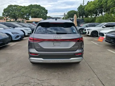 Audi Q5 e-tron