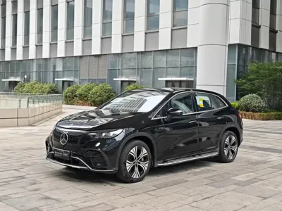 Mercedes-Benz EQE SUV