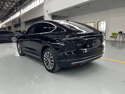 Nio EC6