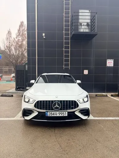 Mercedes-Benz AMG GT
