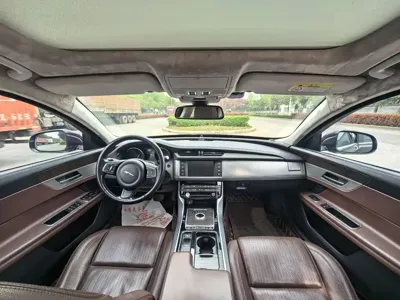 Jaguar XFL