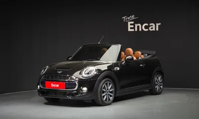 MINI Cooper Convertible