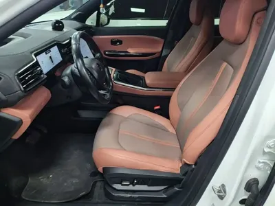 Nio EC6