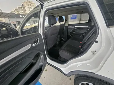 Roewe RX3