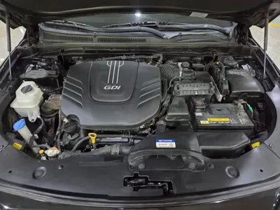 Hyundai Aslan