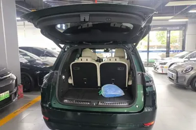 Li Auto L9