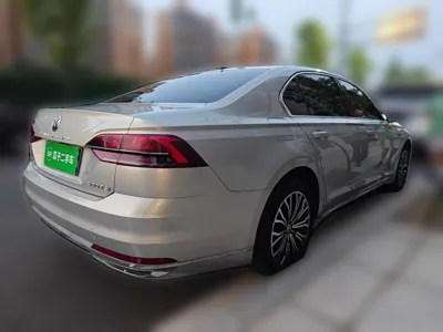 Volkswagen Phideon