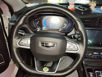 Geely Emgrand GL