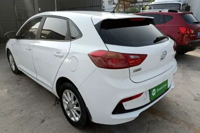 Hyundai Verna RV