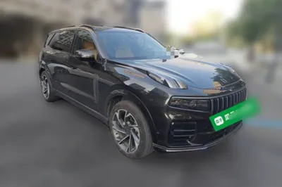 Lynk & Co 09 EM-P