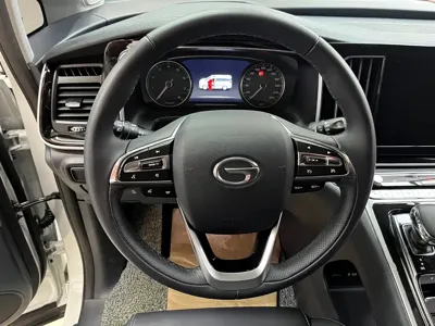GAC Motor Trumpchi M8
