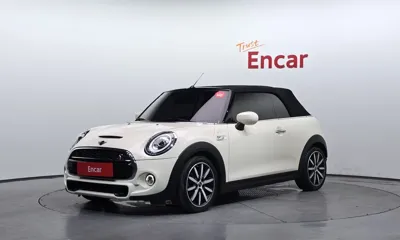 MINI Cooper Convertible