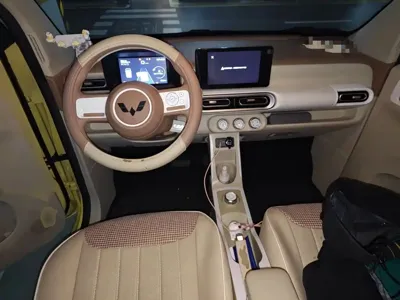 Wuling MINIEV