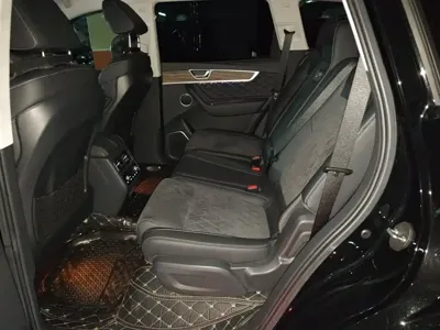 Hongqi Hongqi HS7