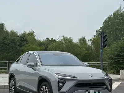 Nio EC6