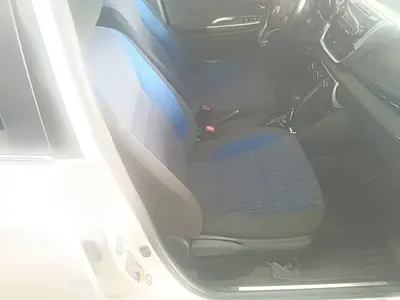 Toyota Yaris L