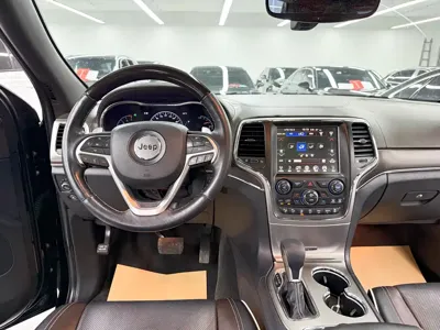 Jeep Grand Cherokee (Import)