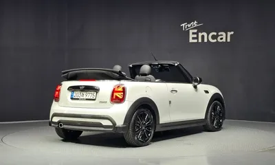 MINI Cooper Convertible