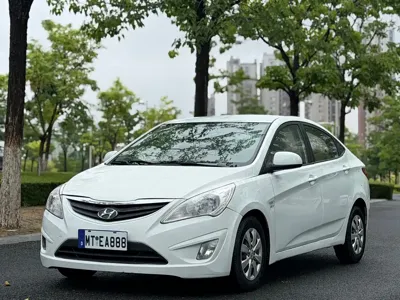 Hyundai Verna