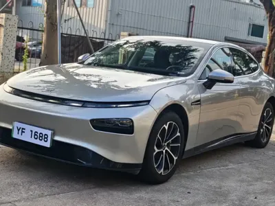 Xpeng P7