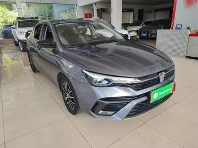 Roewe i5