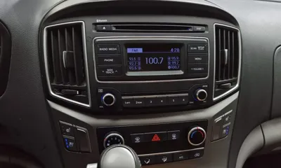 Hyundai Starex